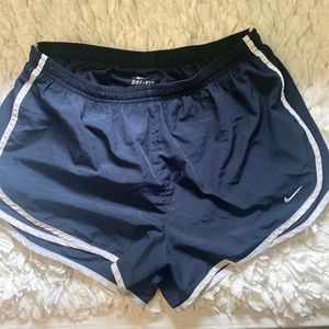 Nike Dri Fit shorts size large Navy and white